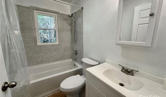 208 Murdock Rd, Bakersville, NC 28705