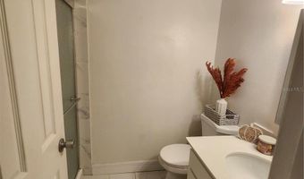 6040 FRANCIS Dr, Apollo Beach, FL 33572