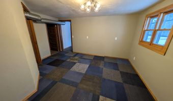 111 N FIFTH St, Abbotsford, WI 54405