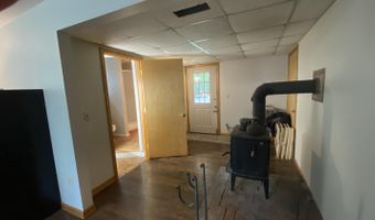 207 Belfast Rd, Albion, ME 04910