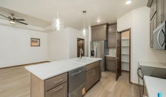 2409 E Tinley St, Brandon, SD 57005