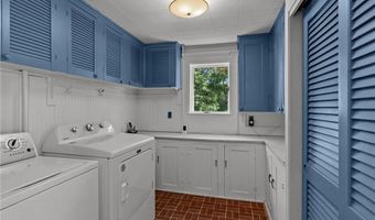 10 Liberty Rd, Exeter, RI 02822