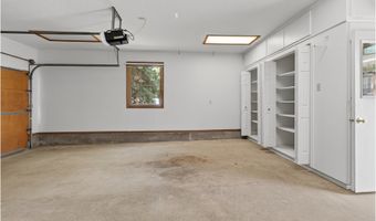 20267 HIGHWAY 213, Oregon City, OR 97045