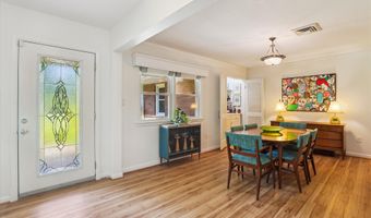 6916 PACIFIC Ln, Annandale, VA 22003