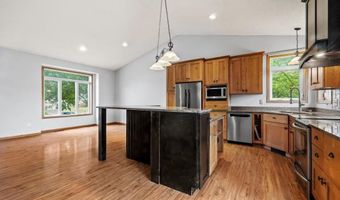 10664 58th St NE, Albertville, MN 55301