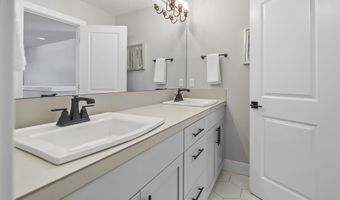 12435 SW SILVERTIP St, Beaverton, OR 97007