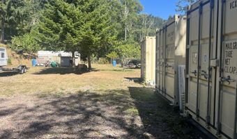 17301 Canyon Dr, Brookings, OR 97415