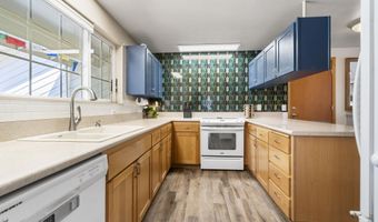 21081 Gardenia Ave, Bend, OR 97702