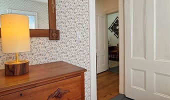 33 Union St, Bath, ME 04530