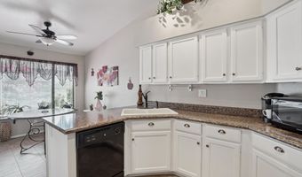 10729 W LAURELWOOD Ln, Avondale, AZ 85392