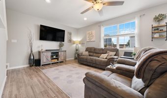 48 Farragut Ave, Barnegat, NJ 08005