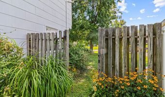12422 SARAH Ln, Bowie, MD 20715