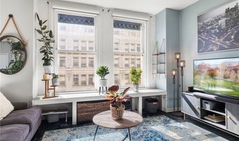 215 W 7th St 1008, Los Angeles, CA 90014