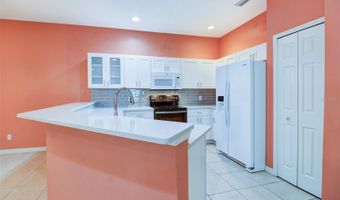 210 MYSTIC FALLS Dr, Apollo Beach, FL 33572