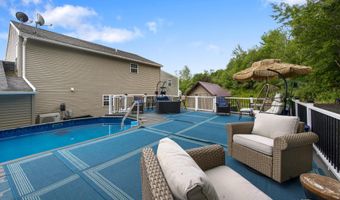 118 Briarwood Drive Ext, Bangor, ME 04401