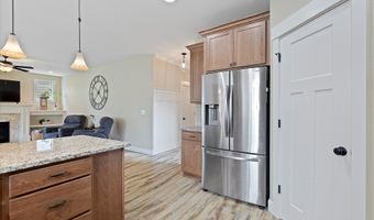 12708 ASPENWOOD Ln, Oregon City, OR 97045