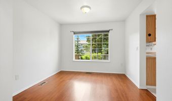 9070 Cathedral Pl, Anchorage, AK 99507