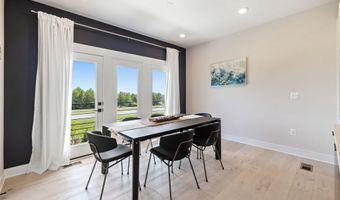 23156 HORSESHOE TRAIL Sq, Ashburn, VA 20148