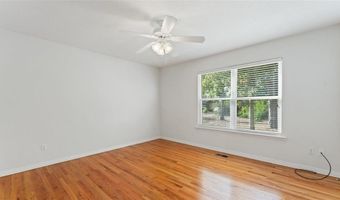 44 Devizis Dr, Bella Vista, AR 72714