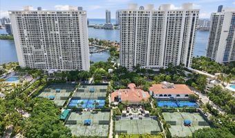 7000 W Island Blvd 907, Aventura, FL 33160