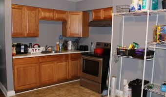17 N Lake Ave, Albany, NY 12203