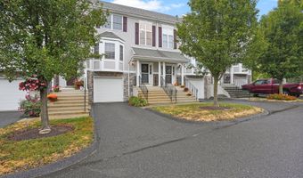 1802 Pinnacle Way 1802, Danbury, CT 06811