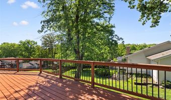 1513 Ploma Dr, Ballwin, MO 63021