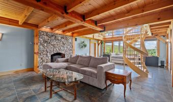 151 Brock Hill Rd, Bridgewater, NH 03222