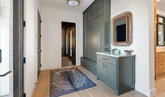 936 San Jacinto Dr, Aledo, TX 76008