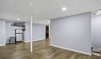 39 Pinehurst, Auburn, MA 01501