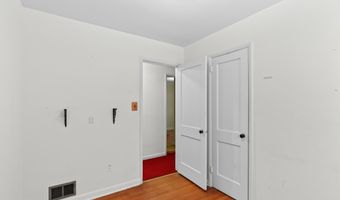 3614 CREST Dr, Annandale, VA 22003