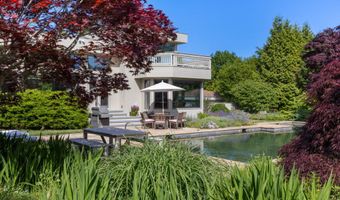 24 Sarahs Path, Amagansett, NY 11930