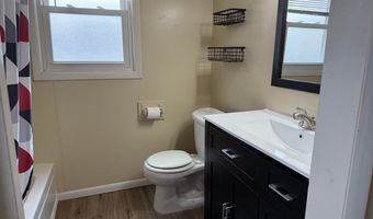 302 Cedar Ave, Akron, CO 80720