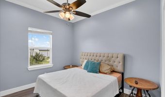 4040 Borneo St, Bay St. Louis, MS 39520