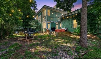 303 SE B St, Bentonville, AR 72712
