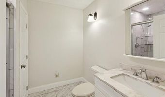 7215 CLAIBORNE Ct, Arabi, LA 70032