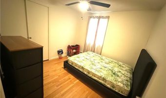 8 Ashby St, Johnston, RI 02919
