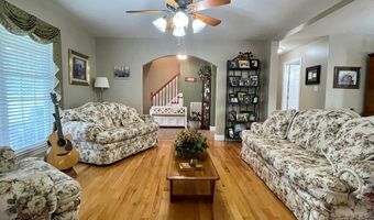 117 Apple Ridge Dr, Beaver, WV 25813