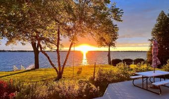 1360 Windmill Point Rd, Alburgh, VT 05440
