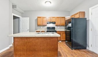 274 E Barthman Ave, Columbus, OH 43207