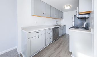 4600 DUKE St 413, Alexandria, VA 22304