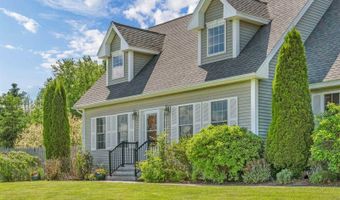174 Rolling Meadow Dr, Bangor, ME 04401