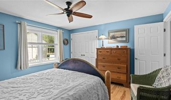 37 Niblick Cir, Coventry, RI 02816