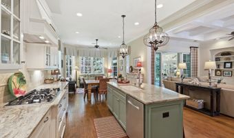 35 Catamaran Ln, Bluffton, SC 29909