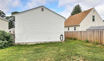 28 Plant St, Cumberland, RI 02864