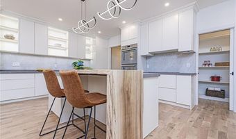 19 Castle Rd, Narragansett, RI 02882