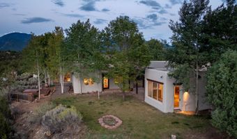 265 Hondo Seco Rd, Arroyo Seco, NM 87514