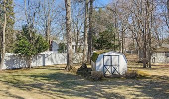 20 Dale Rd, Airmont, NY 10952
