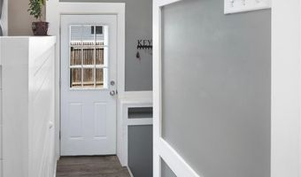 14 Elinora St, East Providence, RI 02915