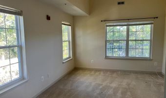 805 LATCHMERE Ct #302, Annapolis, MD 21401